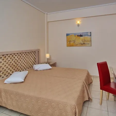 Alonissos And 4* Isómata