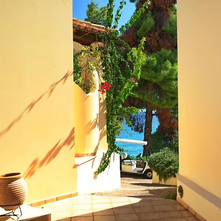 Alonissos And Semesteranläggning (resort) Alónnisos
