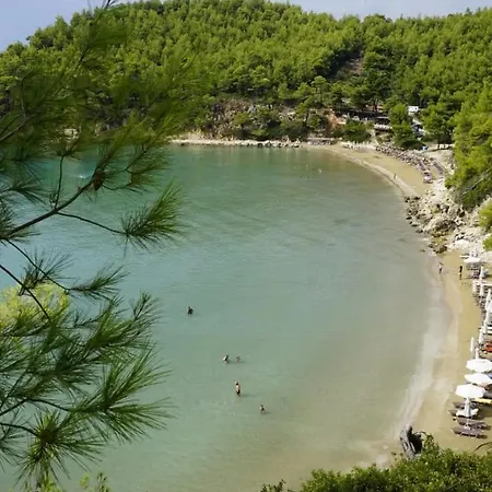Alonissos And Semesteranläggning (resort) 4*