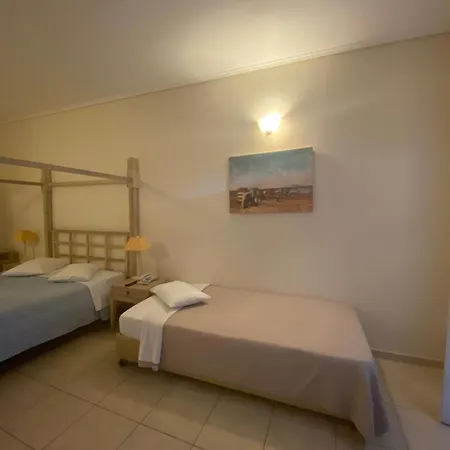 Alonissos And 4*