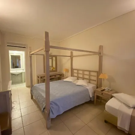 Semesteranläggning (resort) Alonissos And 4*