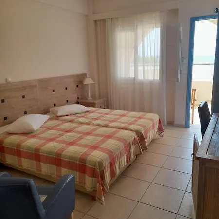 Alonissos And Semesteranläggning (resort)