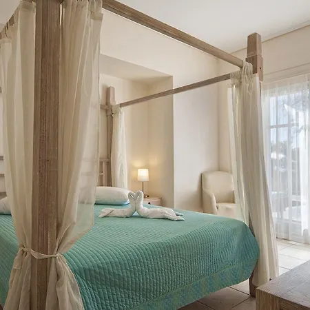 Alonissos And Isomata