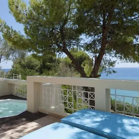 Alonissos And Isomata