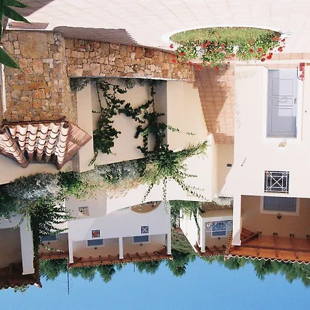 Alonissos And 4*