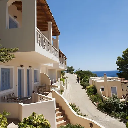 Alonissos And Semesteranläggning (resort) Isomata