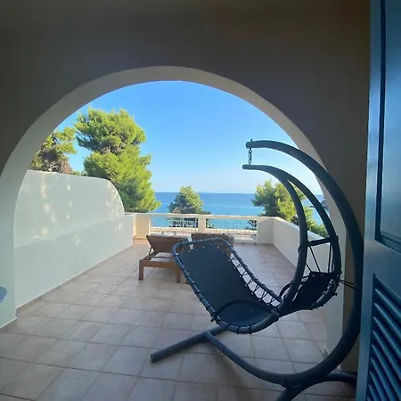 Θέρετρο Alonissos And