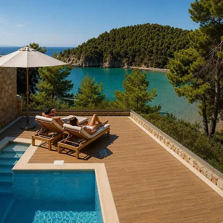 Alonissos And 4* Isomata