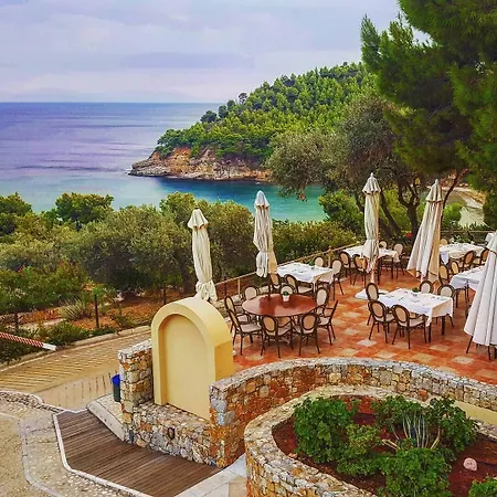 Alonissos And 4*