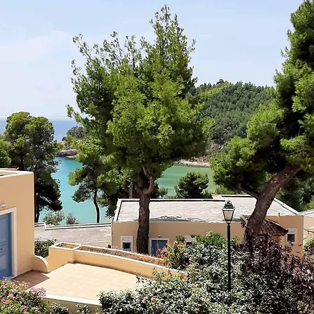Alonissos And 4*