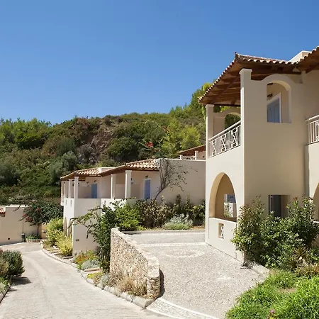 Alonissos And Θέρετρο 4*