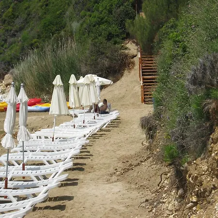 Θέρετρο Alonissos And 4*