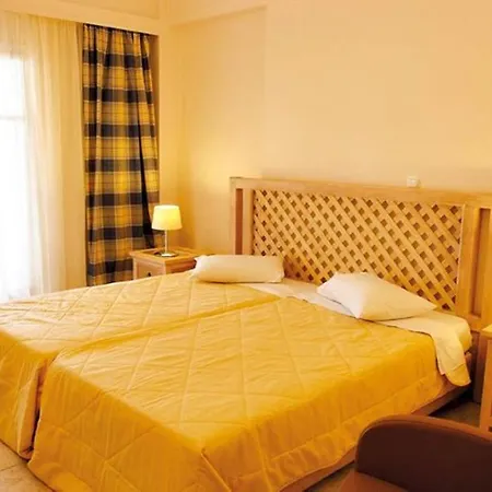 Θέρετρο Alonissos And Ισώματα