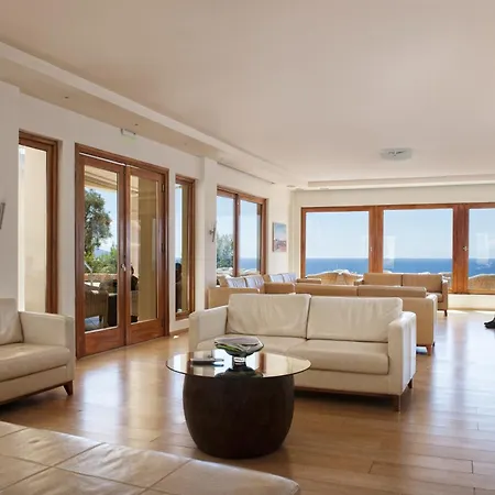 Alonissos And 4* Isomata